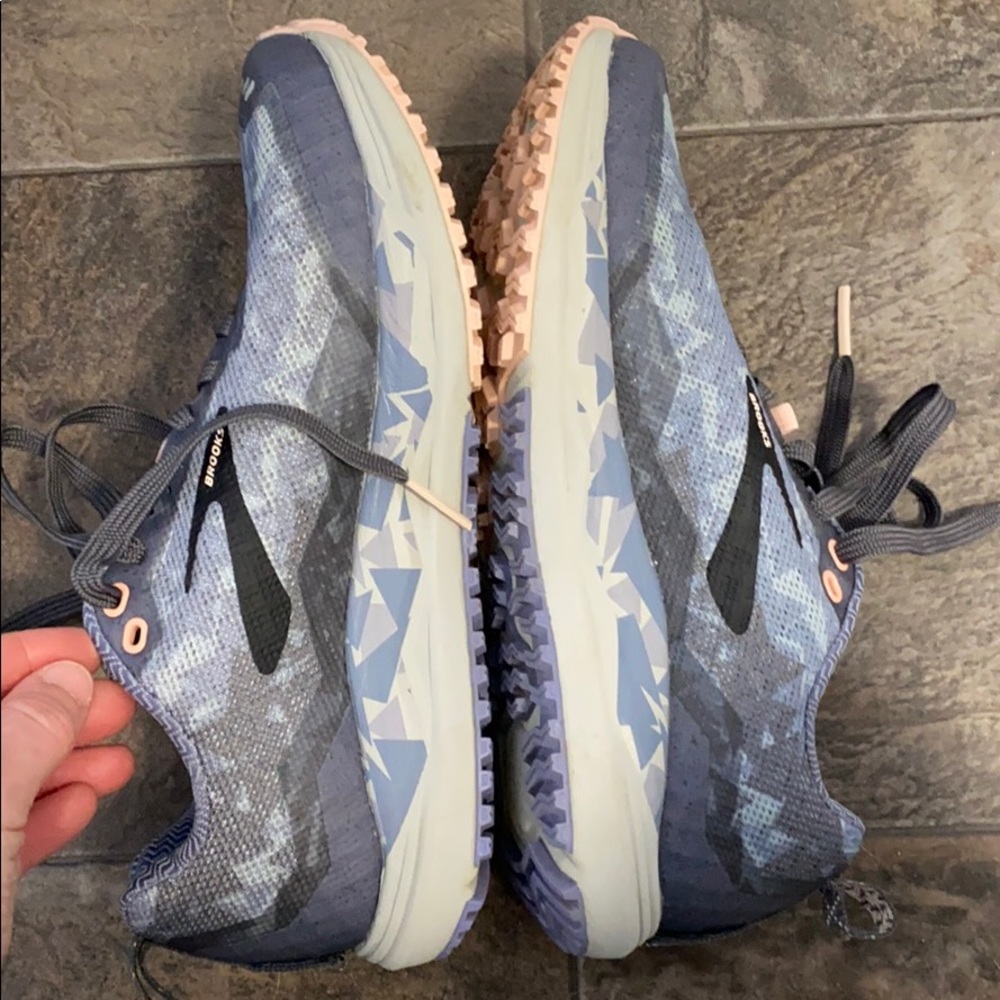 Brooks Caldera Running shoes